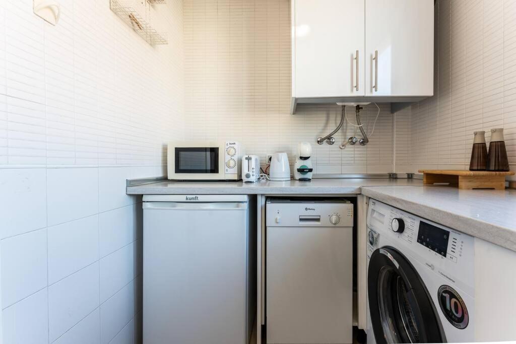 Unique Charming Apartment In The Heart Of 말라가 외부 사진